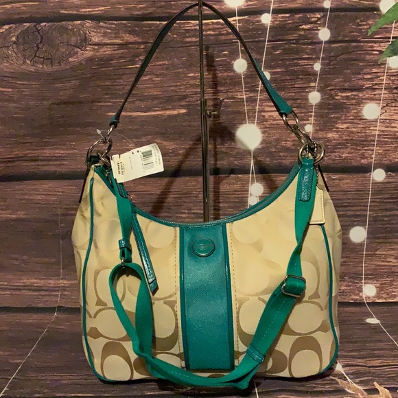 🌺COACH F21873 🌺 KHAKI BRIGHT JADE SIGNATURE - Picture 2 of 9